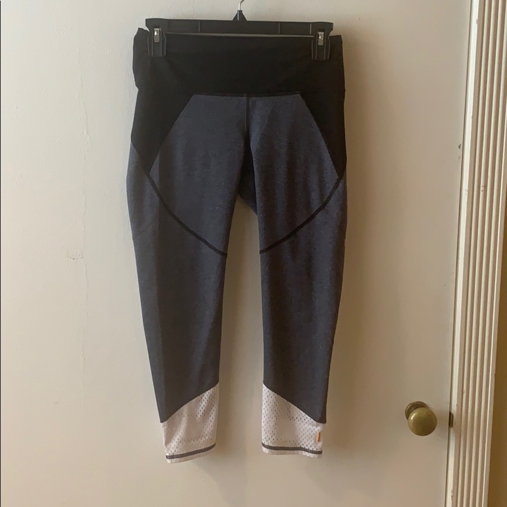 lucy leggings with mesh bottoms!